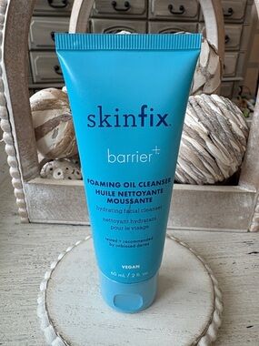 Skinfix Barrier+ Foaming Oil Cleanser - Blue